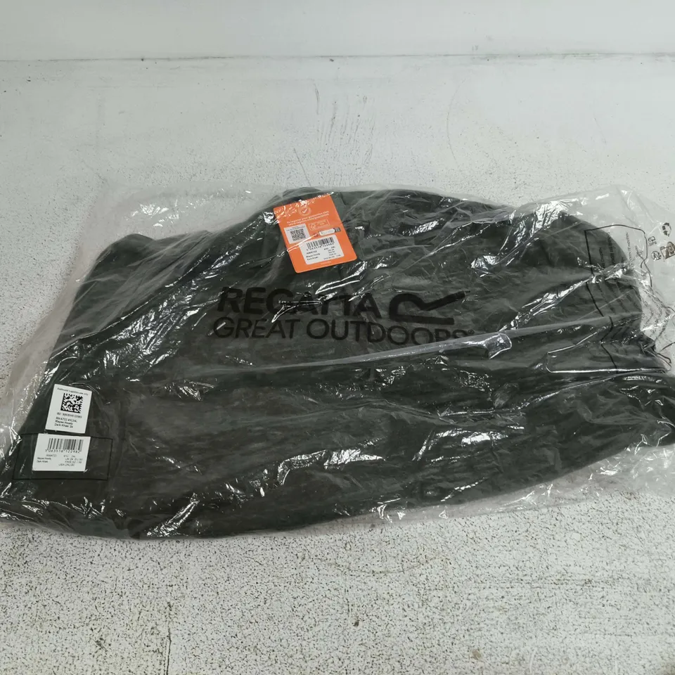 BAGGED REGATTA MATSE HOODY IN DARK KHAKI - UK 24