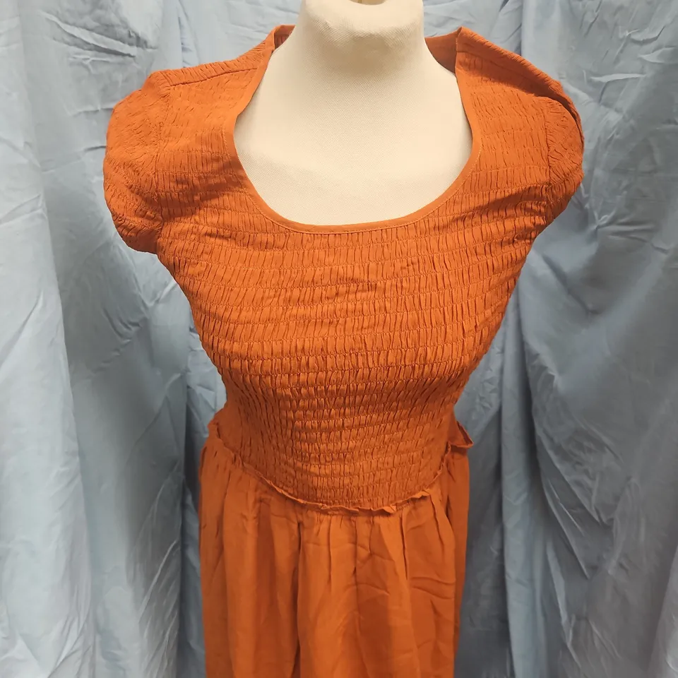 NOBODY'S CHILD ORANGE SMOCKED PUFF-SLEEVE DRESS – 8