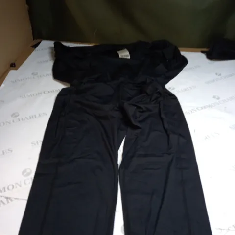 SWEATY BETTY LONG SLEEVE JUMPSUIT SIZE L