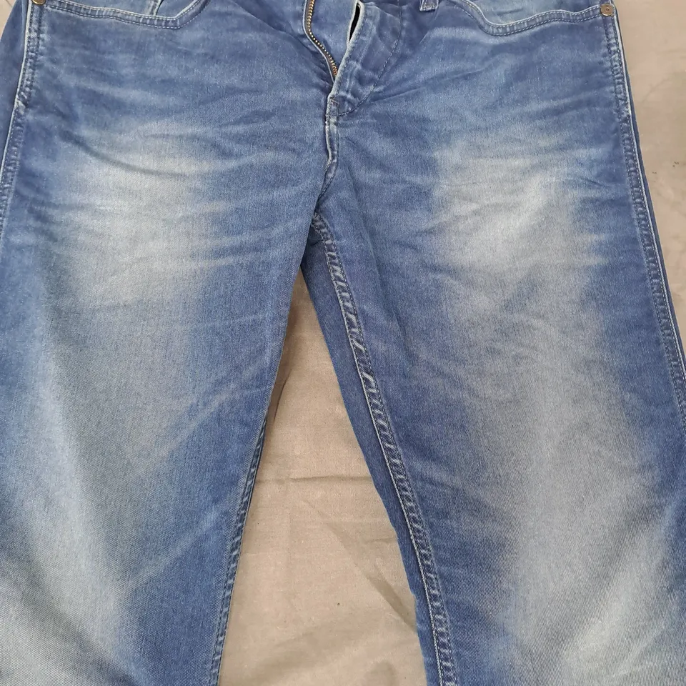BOSS SLIM-FIT JEANS IN BLUE SIZE 32/32