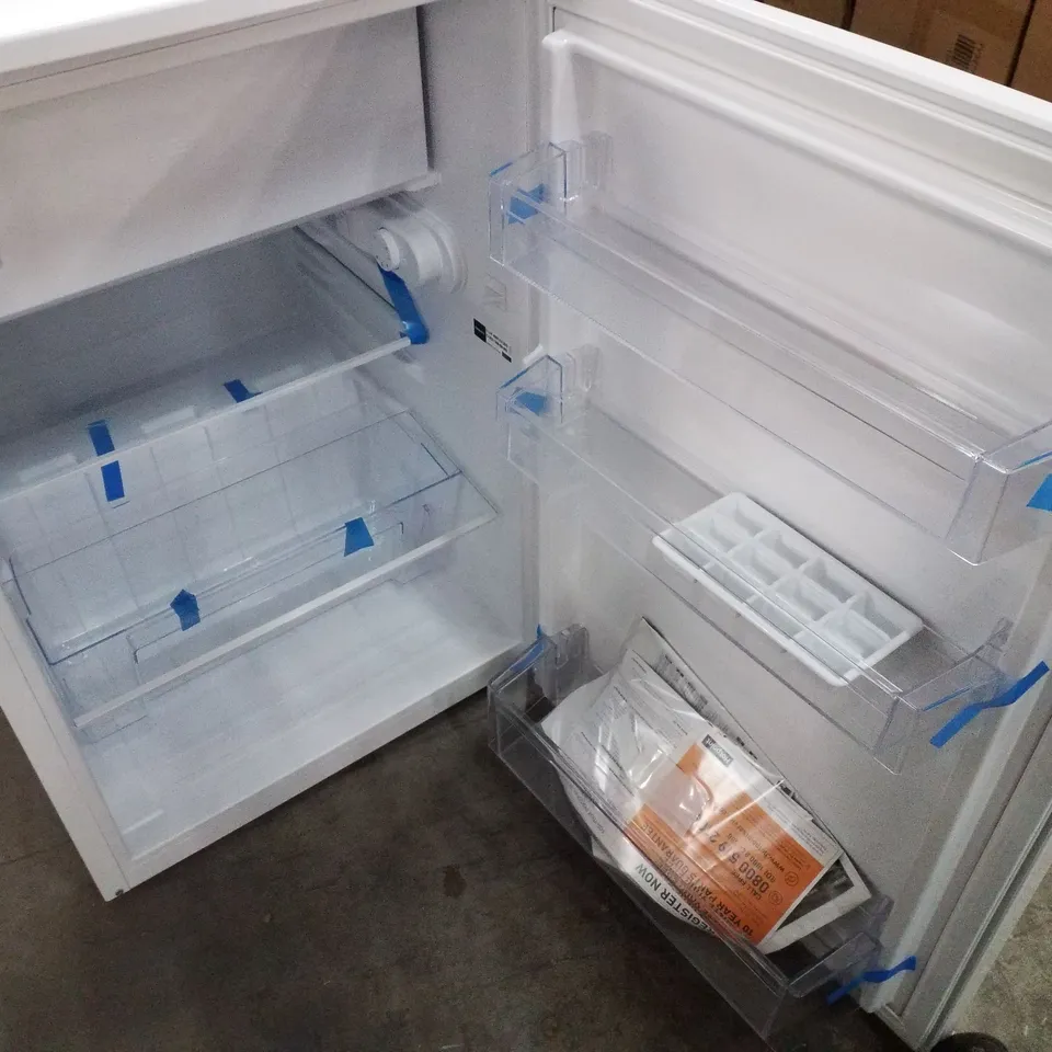 HOTPOINT 121L FRIDGE WHITE