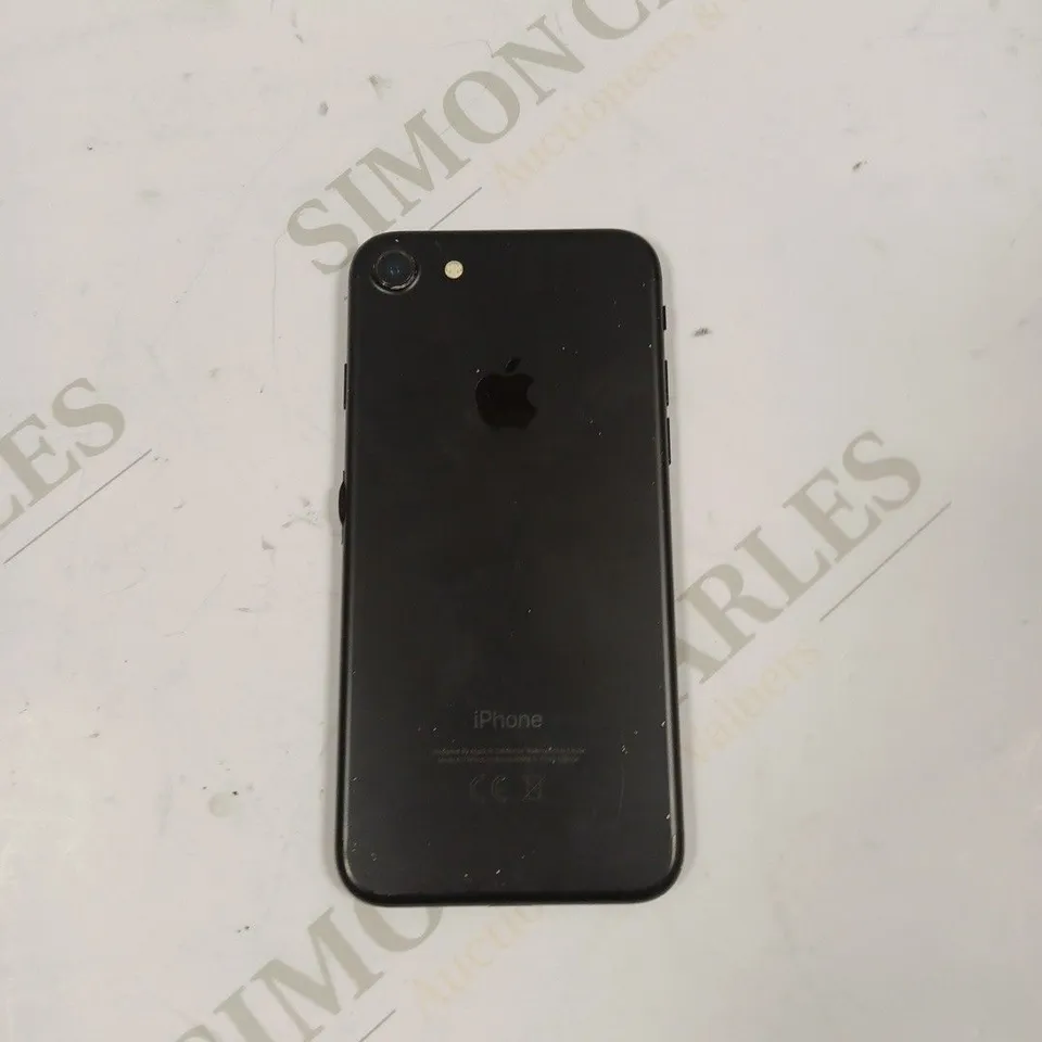 APPLE IPHONE 7 (A1778) SMARTPHONE
