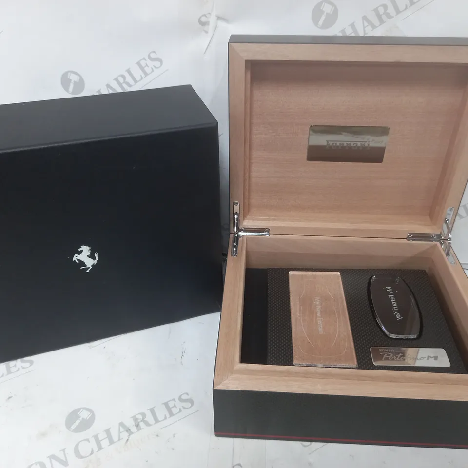 FERRARI WELCOME BOX 