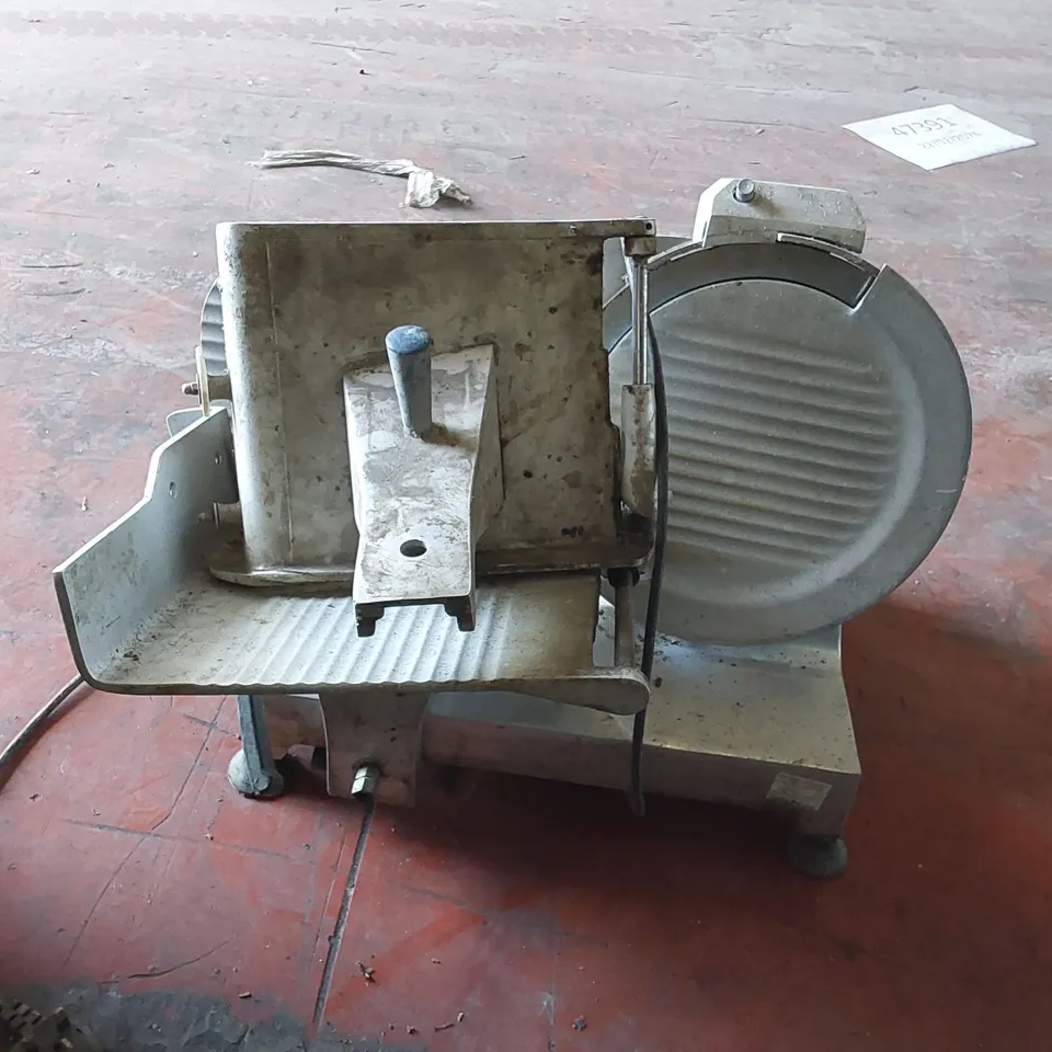 HOBART GLE300 SLICER