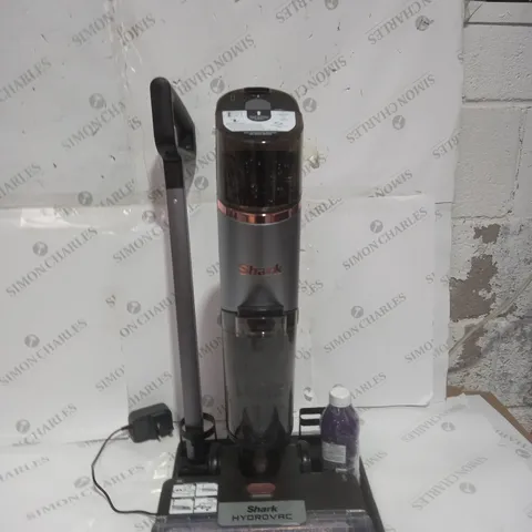 BOXED OUTLET BOXED SHARK HYDROVAC WET & DRY CORDLESS 3-IN-1 HARD FLOOR CLEANING SYSTEM