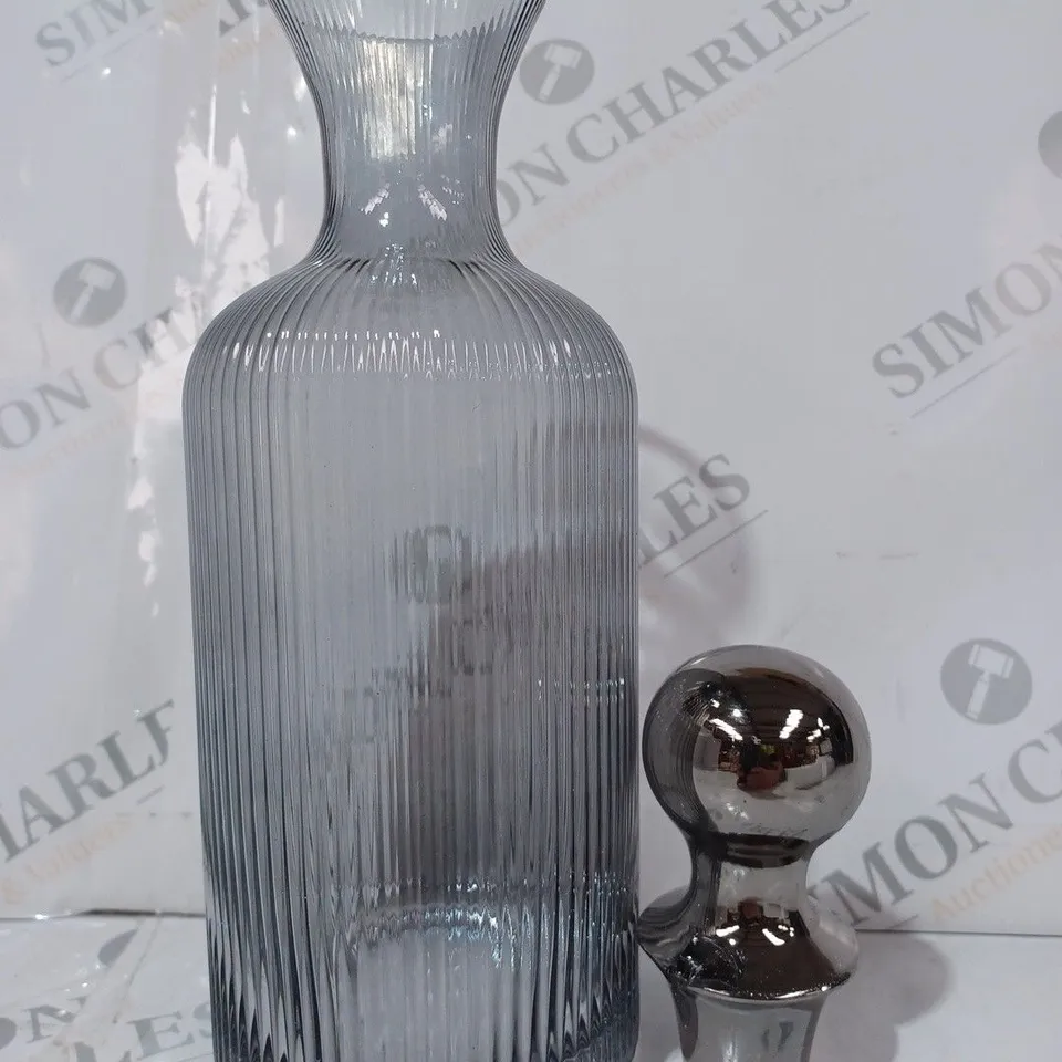 BOXED BUNDLEBERRY BY AMANDA HOLDEN FLUTED GLASS DECANTER