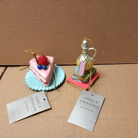 LOT OF 3 AS NEW 2-PACKS OF ALICE IN WONDERLAND THEMED HANGING TREE DECORATIONS