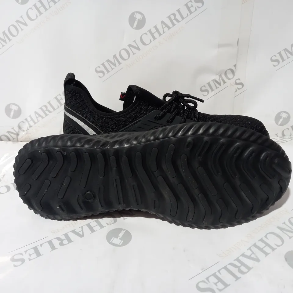 SROTER BLACK SIZE 41