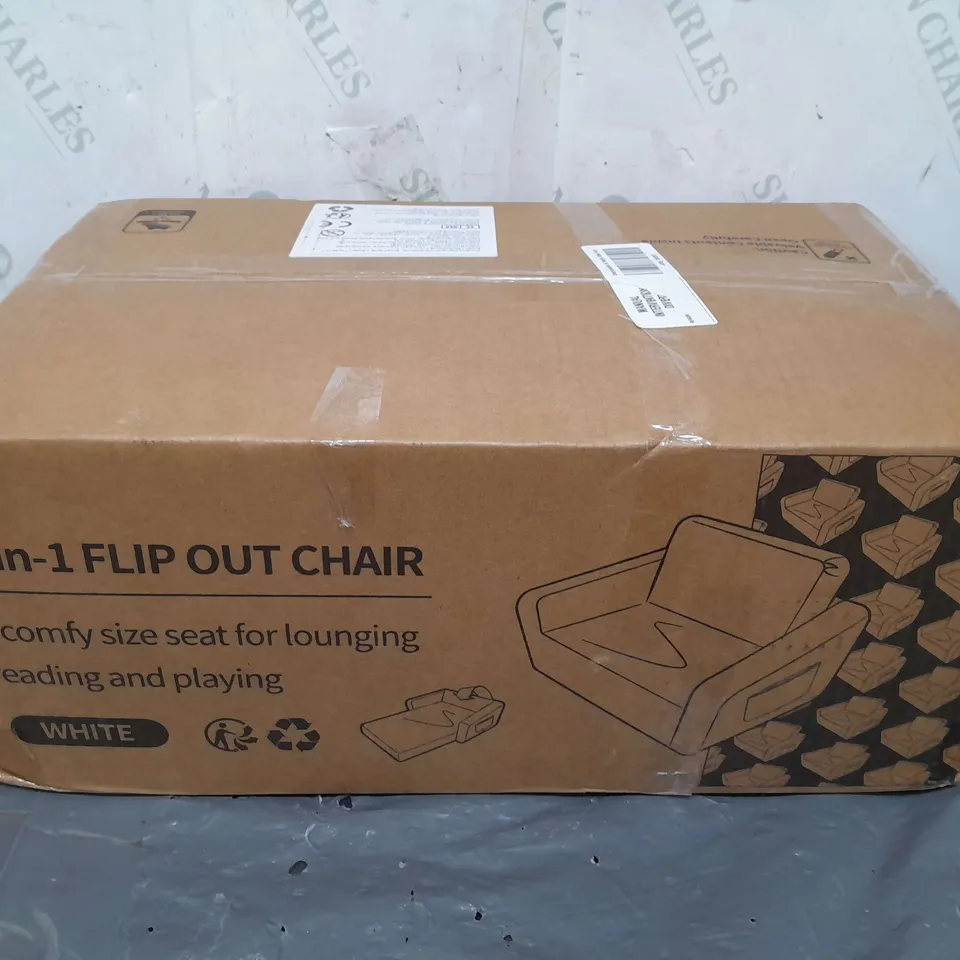 BOXED 2-in1 FLIP OUT CHAIR