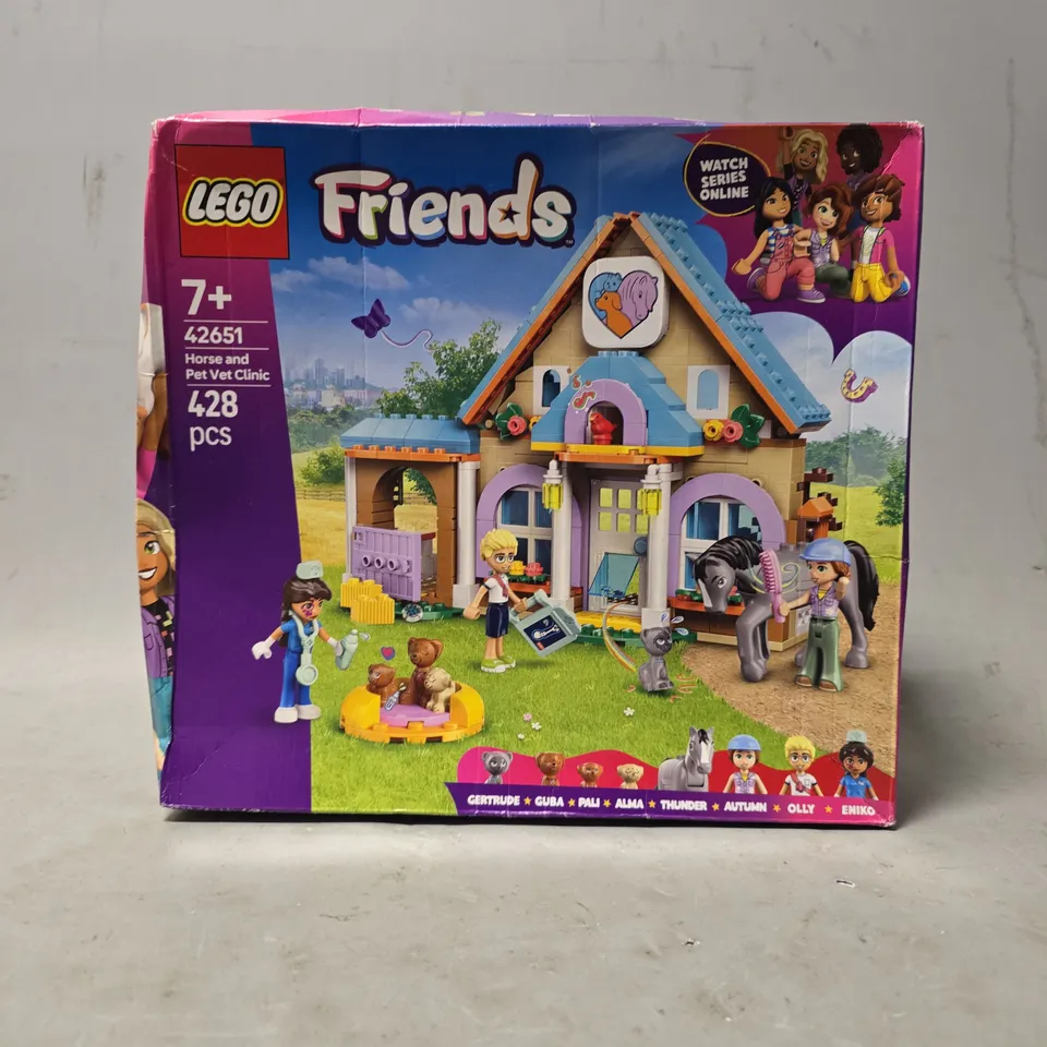 BOXED LEGO FRIENDS HORSE AND PET VET CLINIC 42651