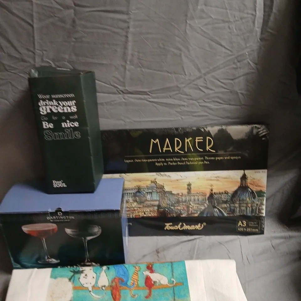 BOX OF APPROXIMATELY 15 ASSORTED HOUSEHOLD ITEMS TO INCLUDE PAINTING PAPER PADS, TOTE BAG AND COCKTAIL GLASSES