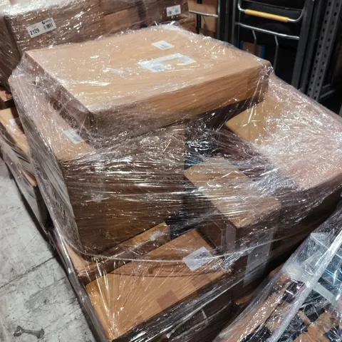 PALLET OF APPROXIMATELY 20 ASSORTED ITEMS TO INCLUDE