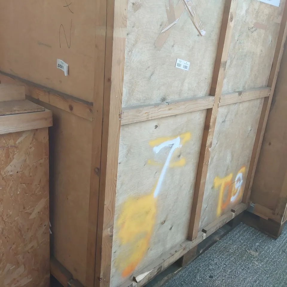 EMPTY WOODEN SHIPPING CRATE - APPROXIMATELY 2 x 1.5 x 1.9m