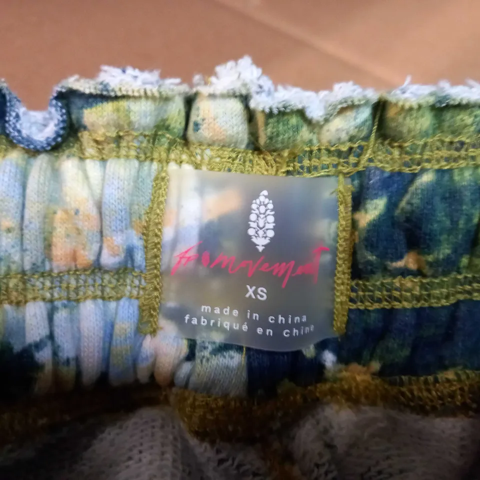 DESIGNER GRUNGE INSPIRED GREEN/BLUE OVERSIZED JOGGERS - XS