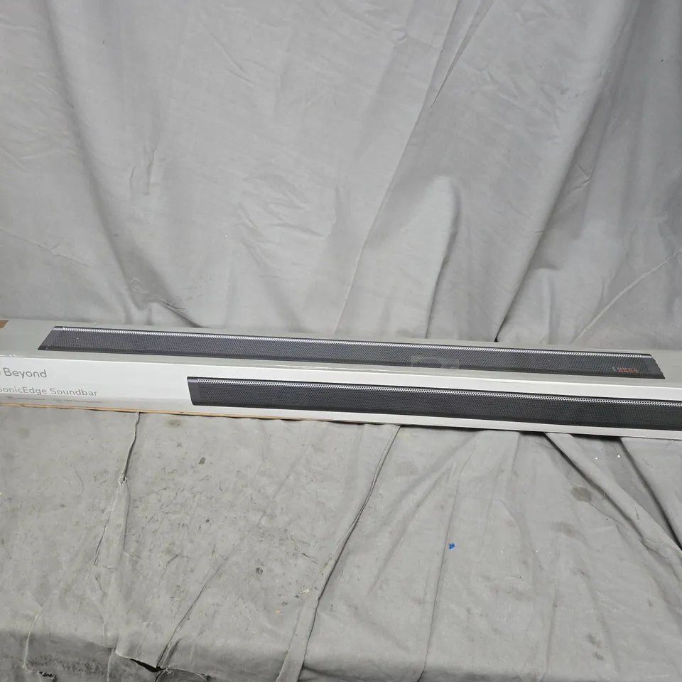 BOXED BLISS & BEYOND 21CH SONICEDGE SOUNDBAR IN BLACK