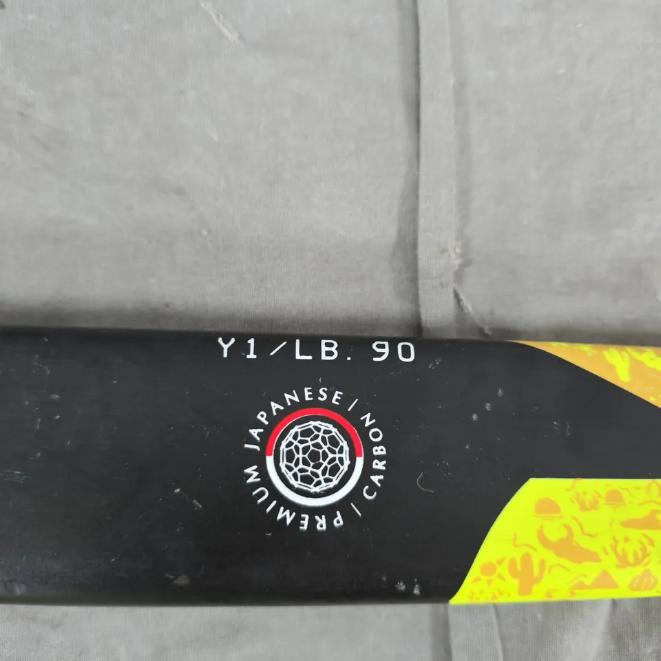 FIELD HOCKEY STICK – CARBON FIBRE, BLACK GRIP WITH YELLOW GRAPHICS