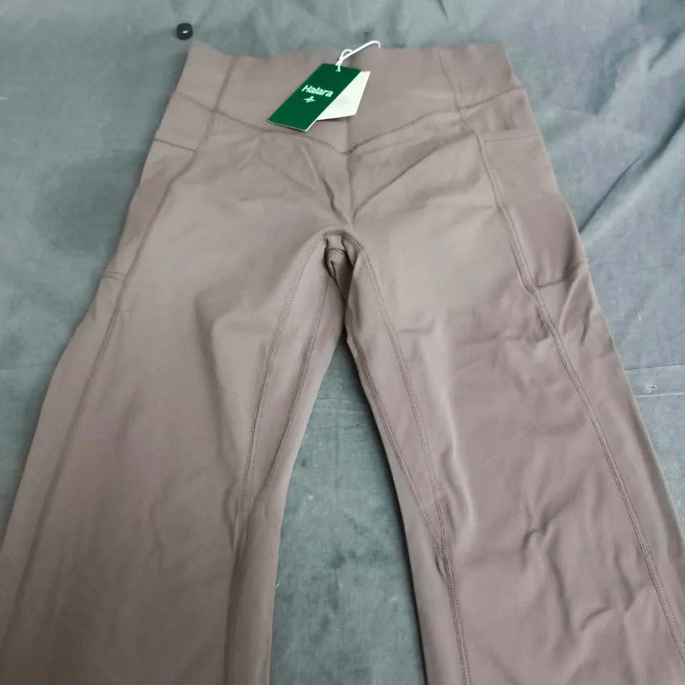 HALARA ULTRASCULPT LEGGINGS – M