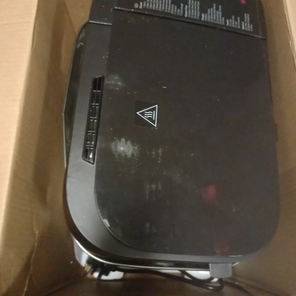 PANASONIC AUTOMATIC BREAD MAKER SILVER