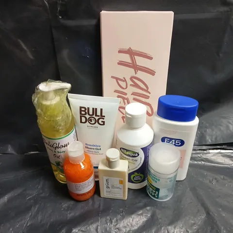 APPROXIMATEY 20 ASSORTED HEALTH AND BEAUTY PRODUCTS TO INCLUDE - BULLDOG SENSITIVE SHAVE GEL - ANTHONY FACIAL SCRUB - GRUUM TAN EXTENDING MOISTURISER - ETC