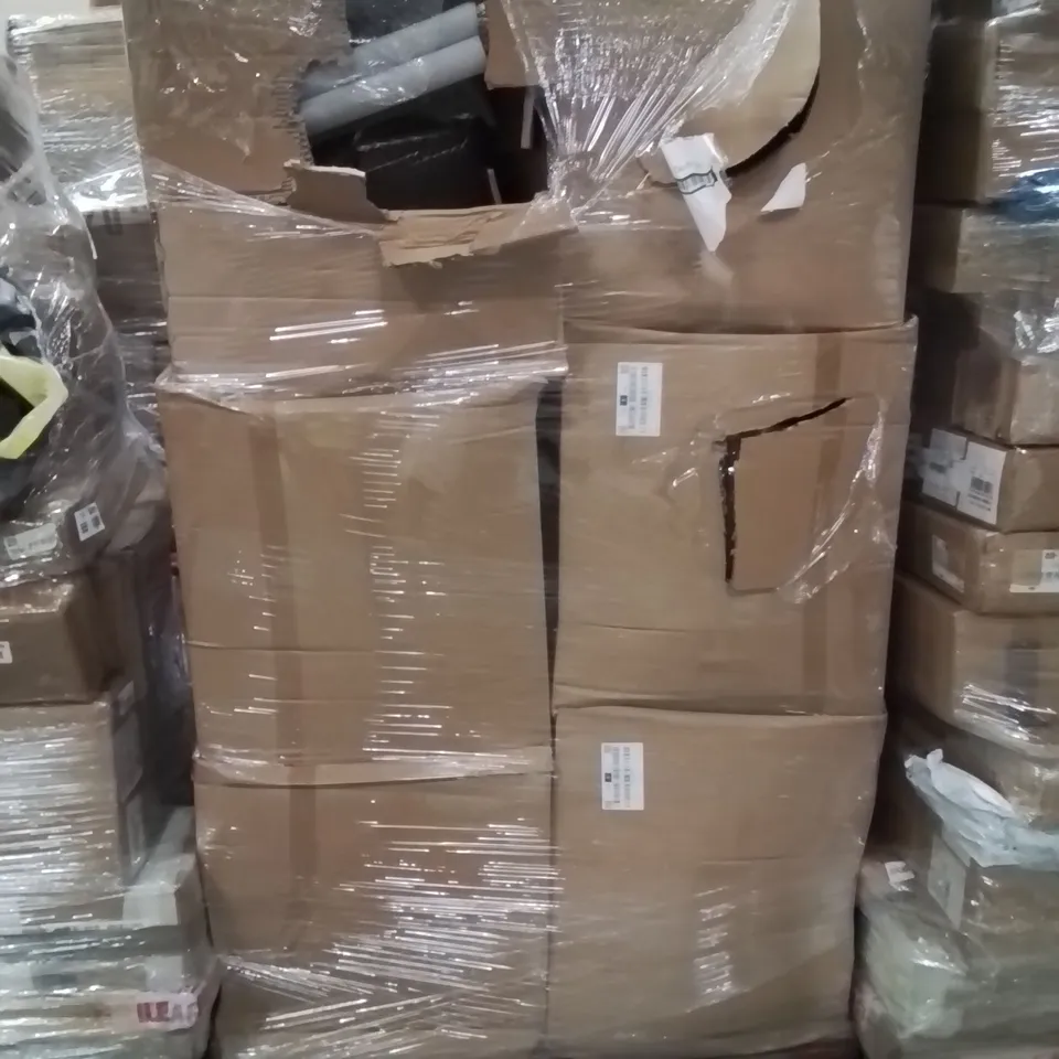 PALLET OF DINING CHAIRS