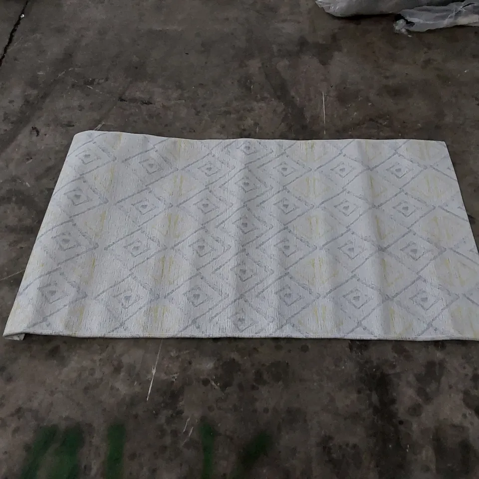 LAMAVOLA LINE RUG YELLOW/GREY // SIZE: 80 X 150cm