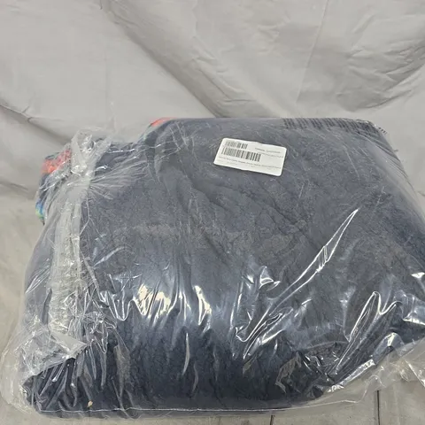 SARA BY SARA DAVIES SNUGGLY SHERPA HEATED THROW WITH 9 HEAT SETTINGS