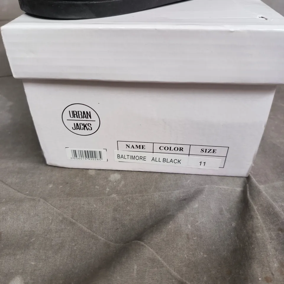 URBAN JACKS BALTIMORE ALL BLACK SNEAKERS – SIZE 11