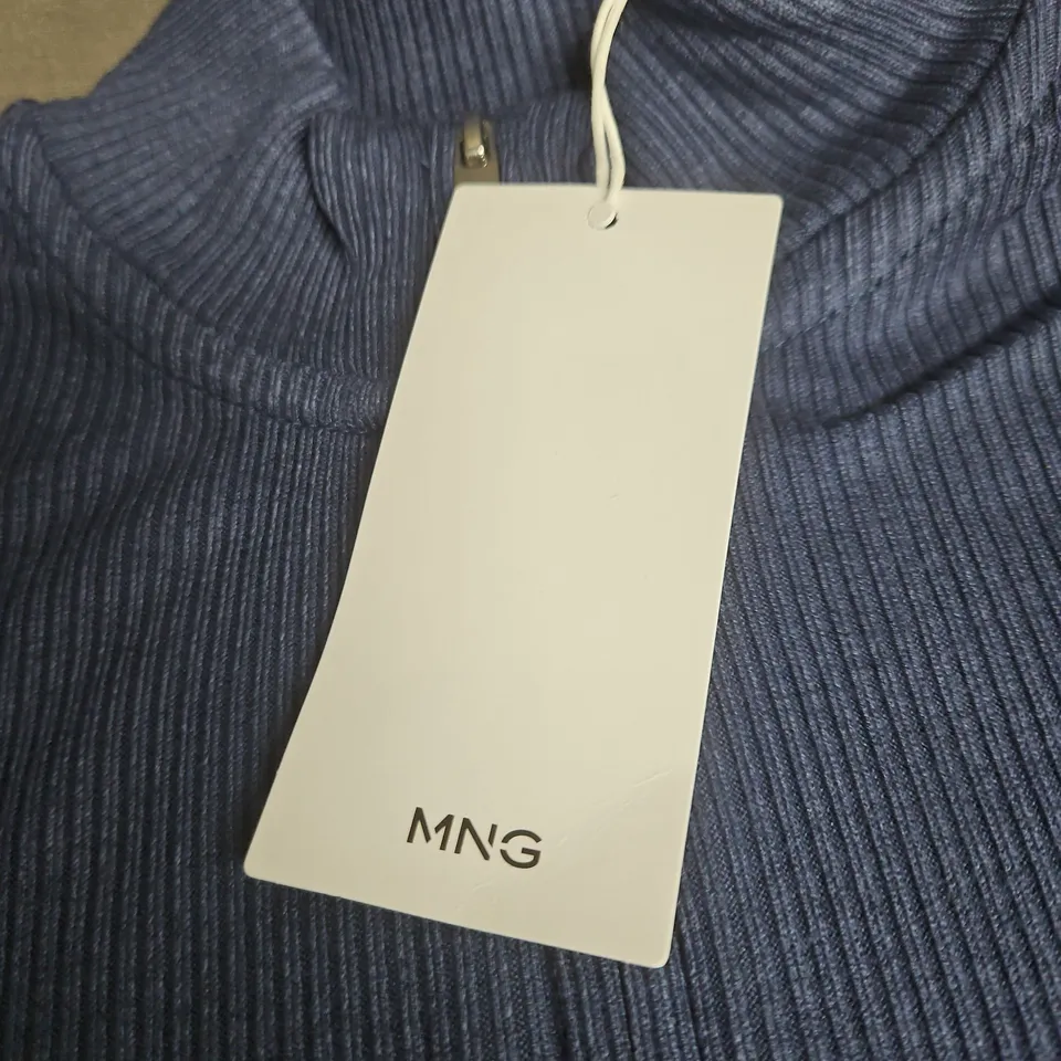 MANGO SMALL ZIP UP TOP BLUE WITH TAGS