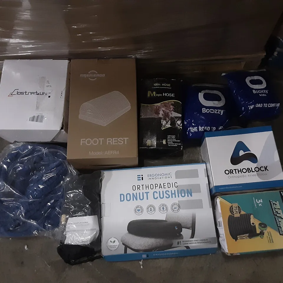 PALLET OF ASSORTED ITEMS INCLUDING BCOZZY, 100FT MAGIC HOSE, AMERIERGO FOOT REST, ERGONOMIC INNOVATIONS ORTHOPAEDIC DONUT CUSHION, 75FT EXPANDABLE GARDEN HOSE, ORTHOBLOCK KNEE PILLOW