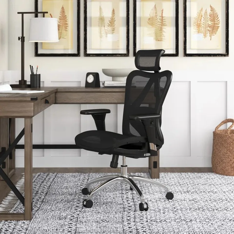 BOXED ERGONOMIC OFFICE CHAIR