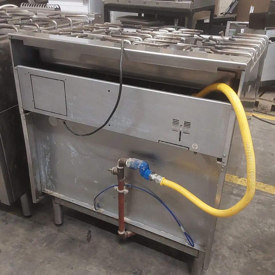 BONNET 4 BURNER HOB ON PEDESTAL