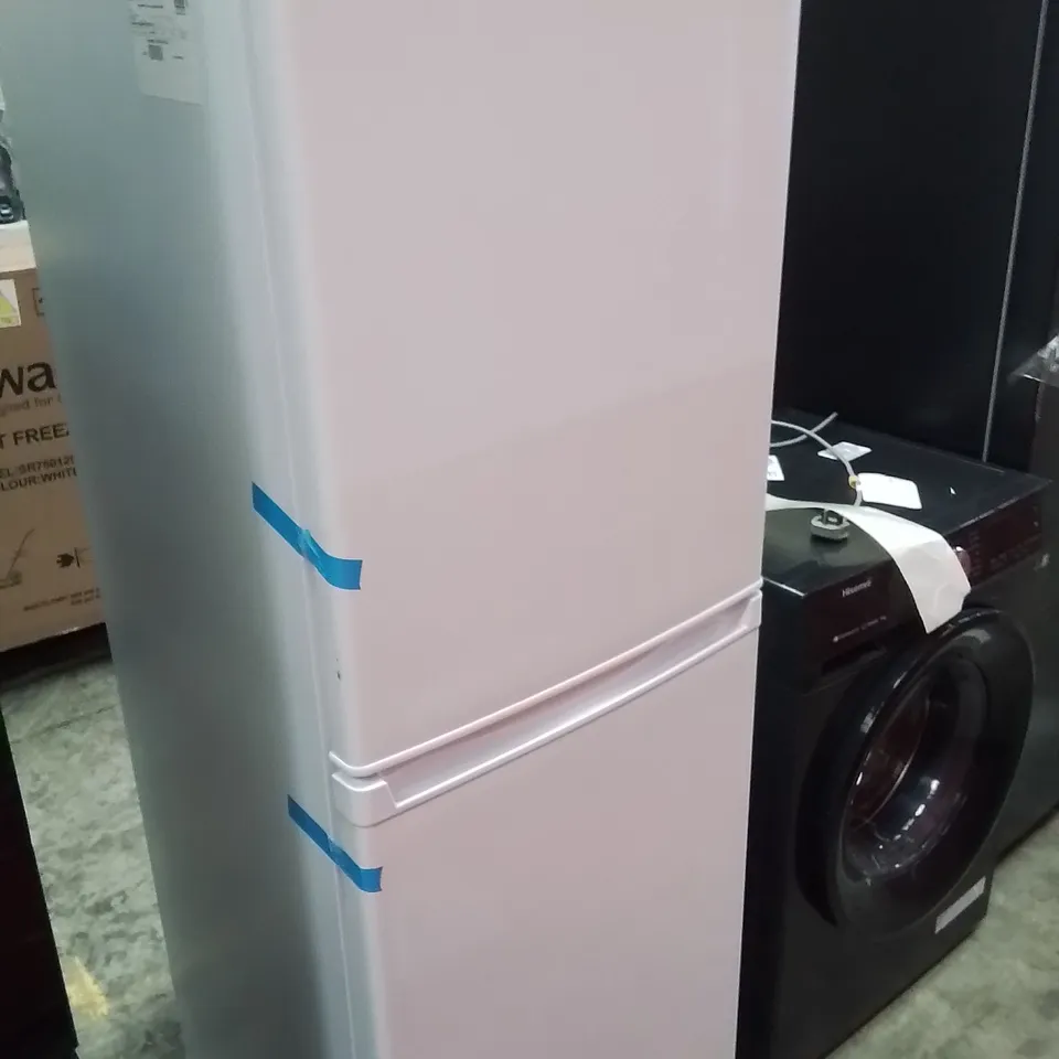 SWAN 50/50 FRIDGE FREEZER IN WHITE 