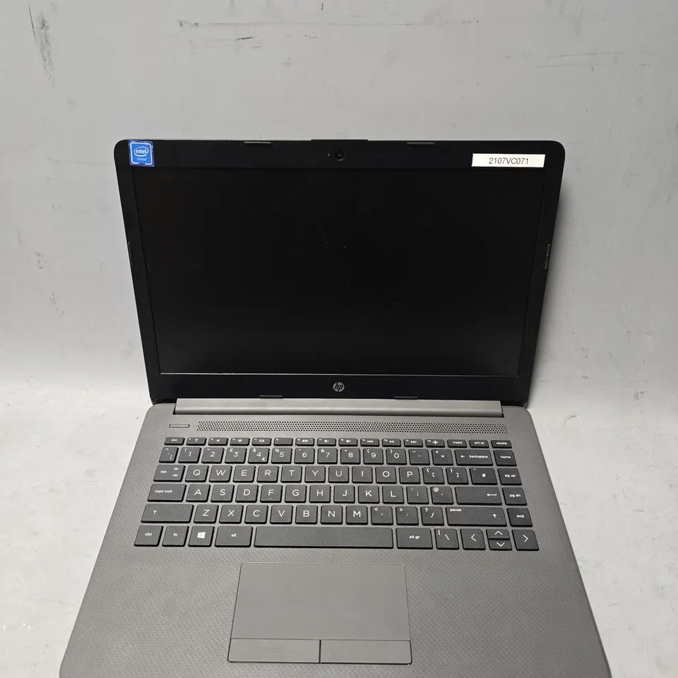 HP 240 G7 LAPTOP 
