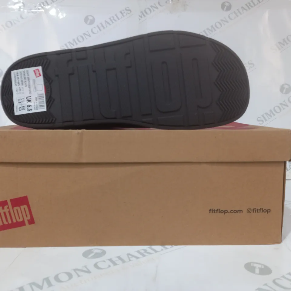 BOXED PAIR OF FITFLOP GEN-FF MINI DOUBLE FACED SHEARLING BOOTS IN CHOCOLATE UK SIZE 6.5