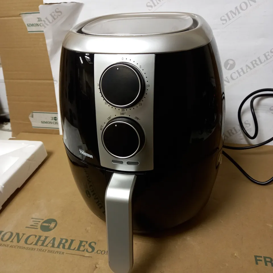 TRISTAR FR-6989BS AIR FRYER