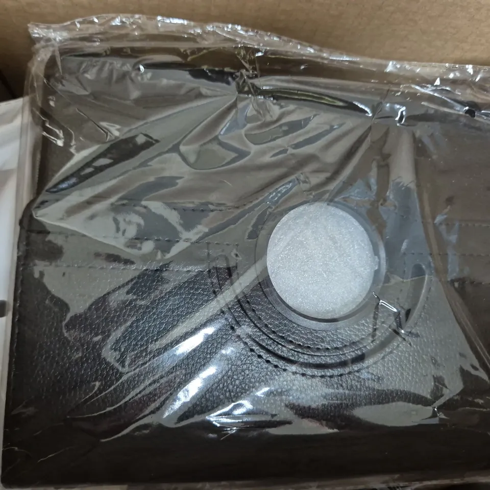 BOX OF APPROXIMATELY 8 ASSORTED TABLET CASES IN BLACK FOR VARIOUS MODELS