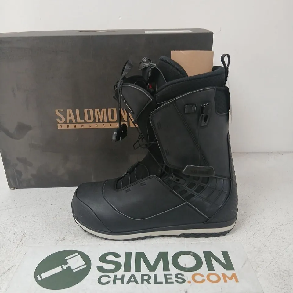 SALOMON DIALOGUE BLACK SNOWBOARD BOOTS – UK 11.5 (EU 46 / US 12.5)