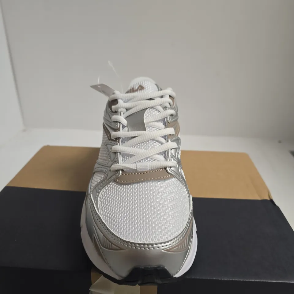 BOXED PAIR OF FILA HEROIC II WOMEN'S SNEAKERS – WHITE/TAUPE GREY, UK 3.5