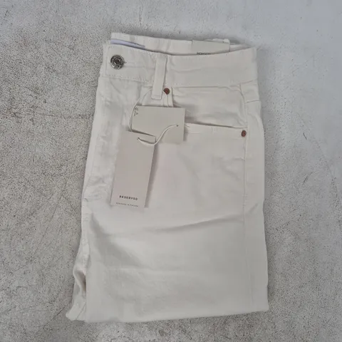 RESERVED MOM SLIM JEANS IN WHITE SIZE UK 10