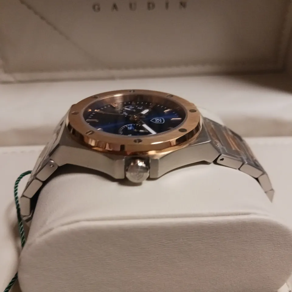 RAYMOND GADUIN BLUE DIAL 316L STAINLESS STEEL GENTS WATCH IN WOODEN PRESENTATION BOX