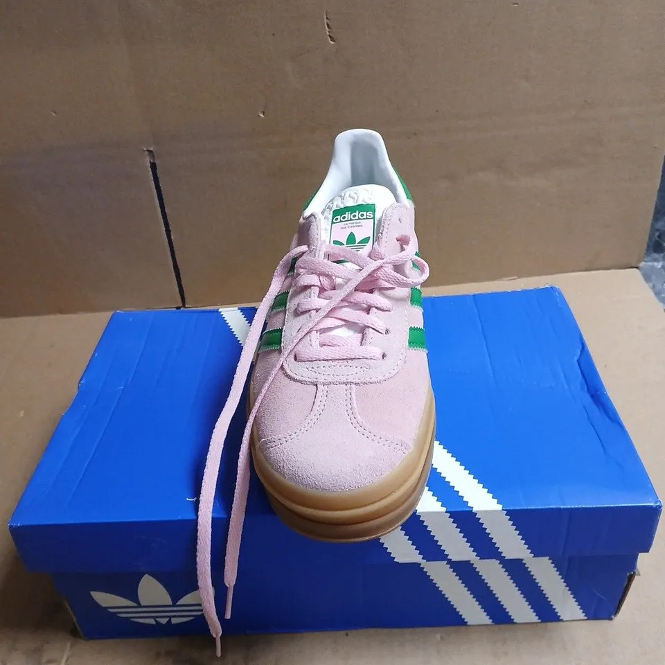 ADIDAS GAZELLE PINK SUEDE SNEAKERS – GREEN 3-STRIPES BOXED UK 6