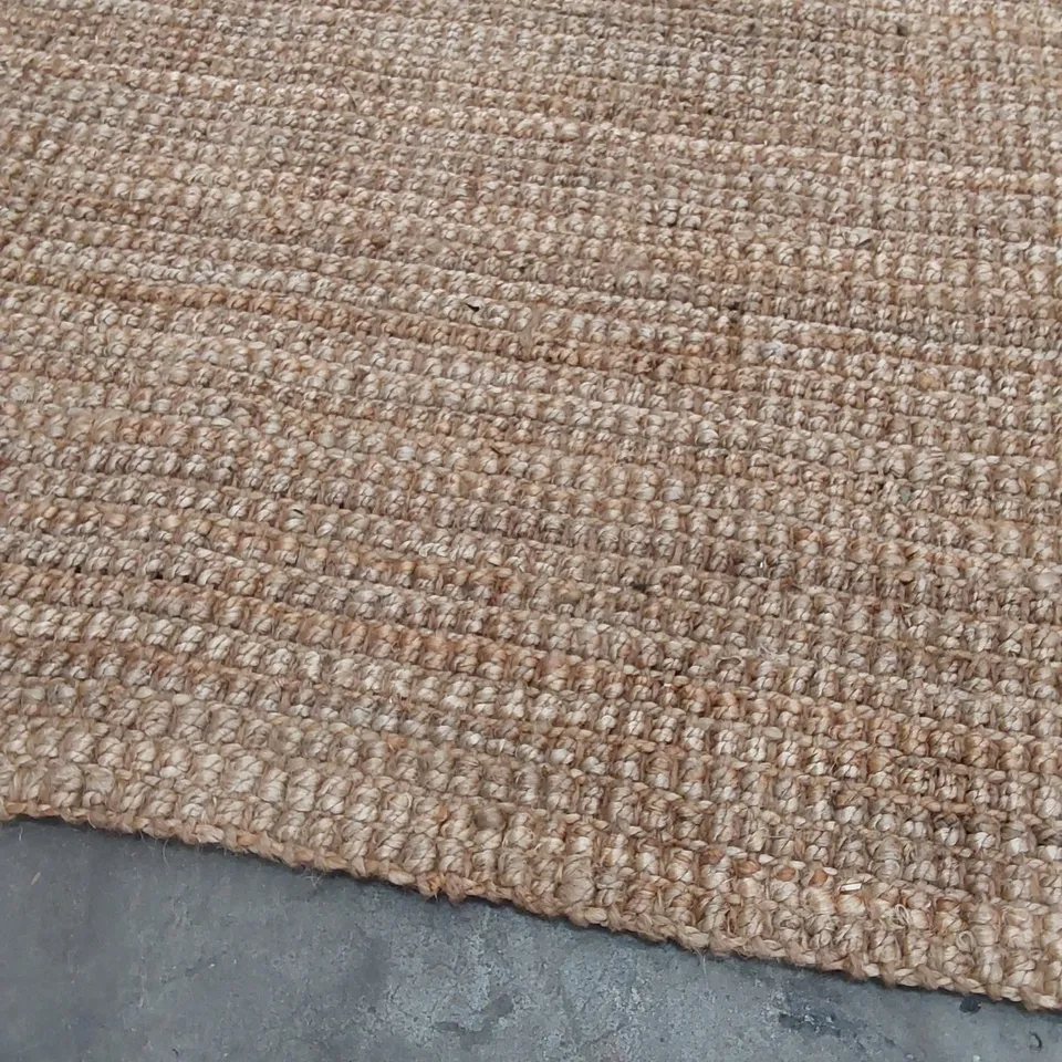 ELANA HANDMADE FLATWEAVE NATURAL JUTE RUG // SIZE: 240 X 300cm