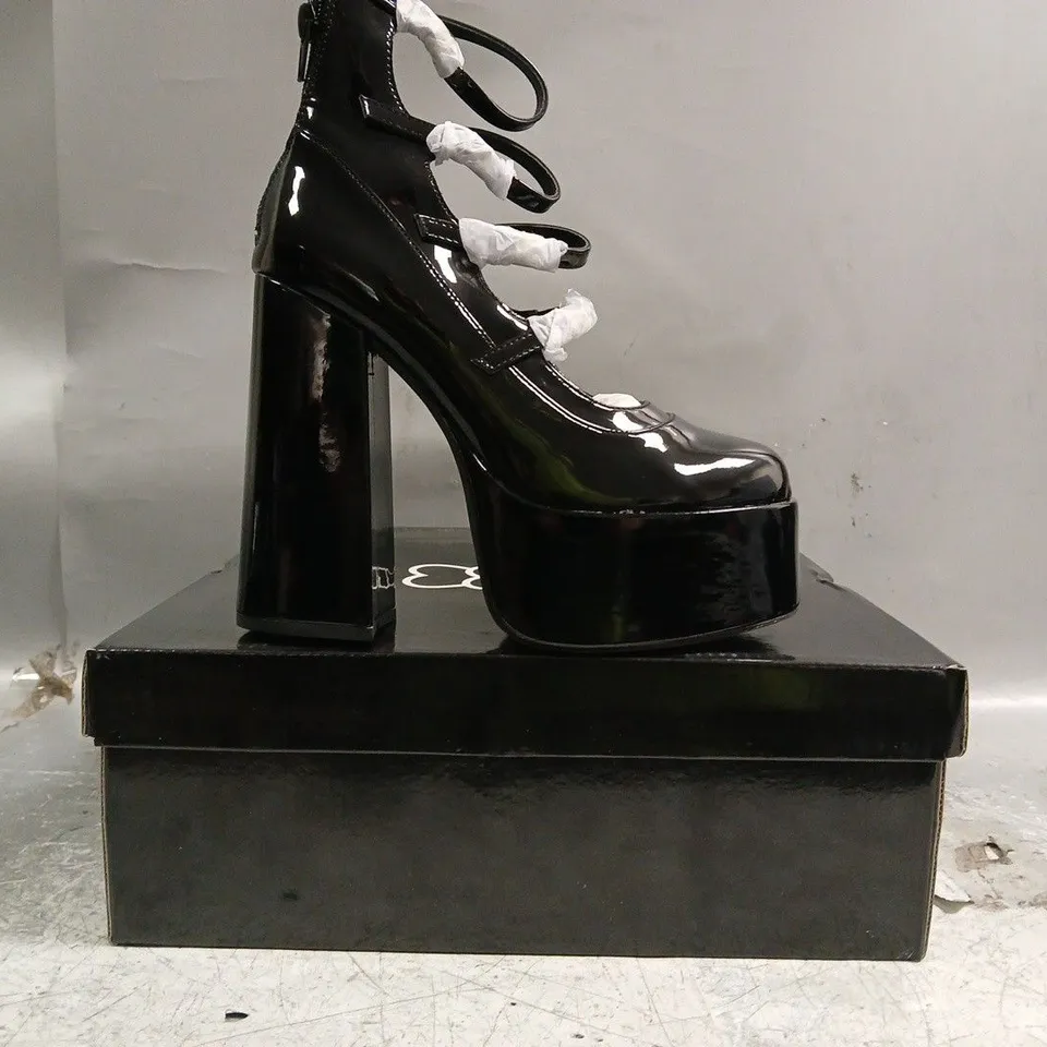 BOXED PAIR OF KOI GURREN STRAPPY BLACK PATANT PLATFORM HEELS - UK 3