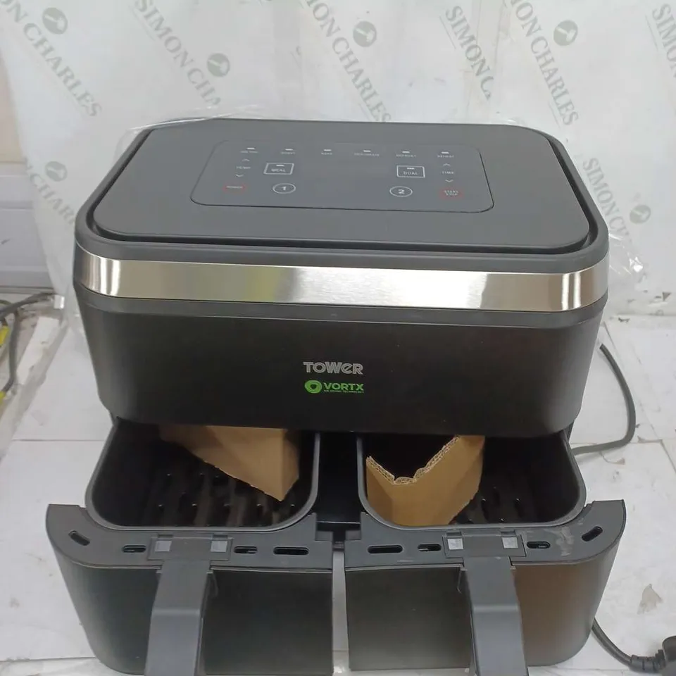 BOXED TOWER 8 LITRE DUAL BASKET AIR FRYER 