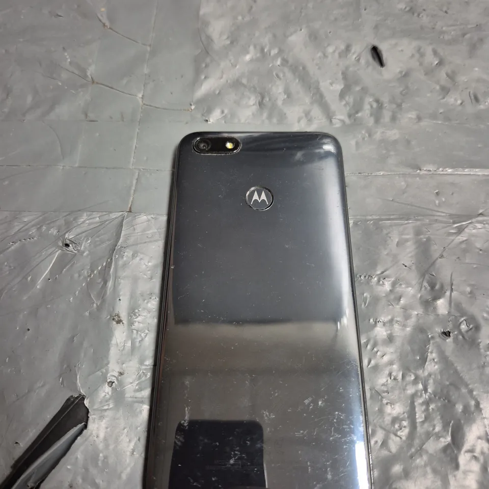 MOTOROLA MOTO E6 PLAY