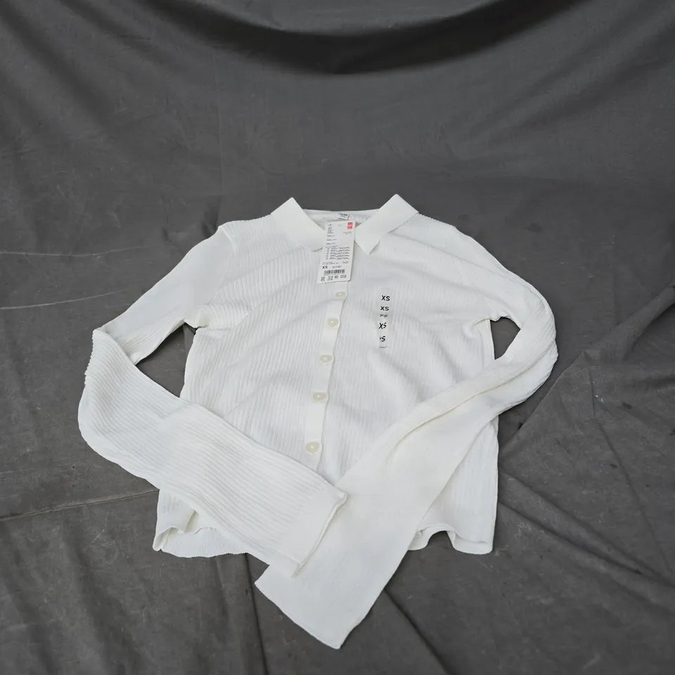 UNIQLO RIBBED CARDIGAN IN OFF WHITE SIZE XS