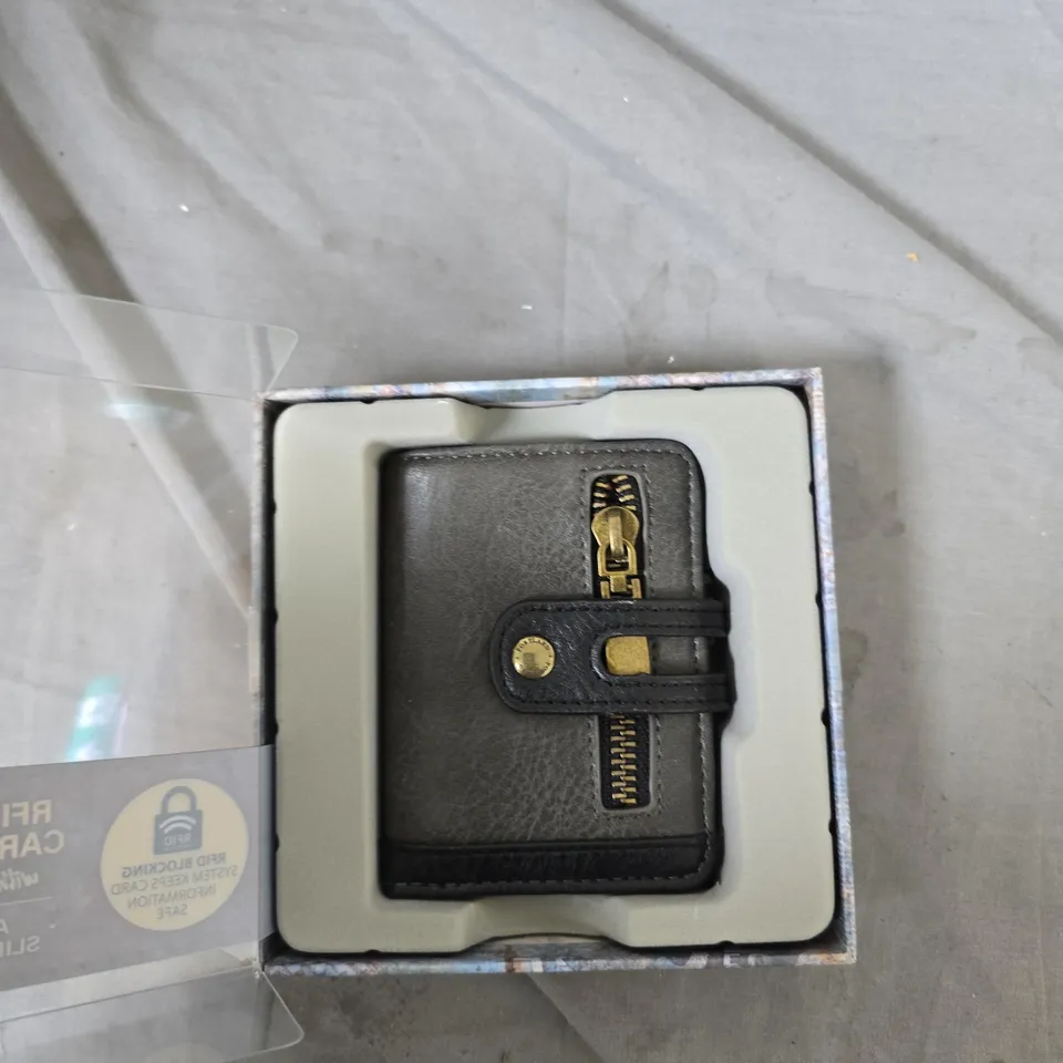 LEATHER RFID-BLOCKING ZIP WALLET WITH STRAP CLOSURE