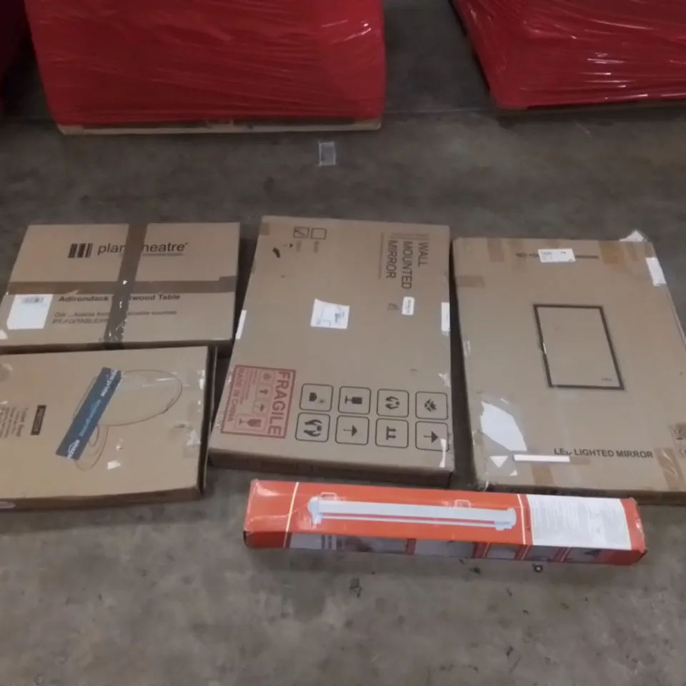 PALLET CONTAINING ASSORTED HOUSEHOLD & HOME IMPROVEMENT PRODUCTS. INCLUDES TABLE, MIRRORS, TOILET SEAT, RETRACTABLE SAFETY GATE ETC