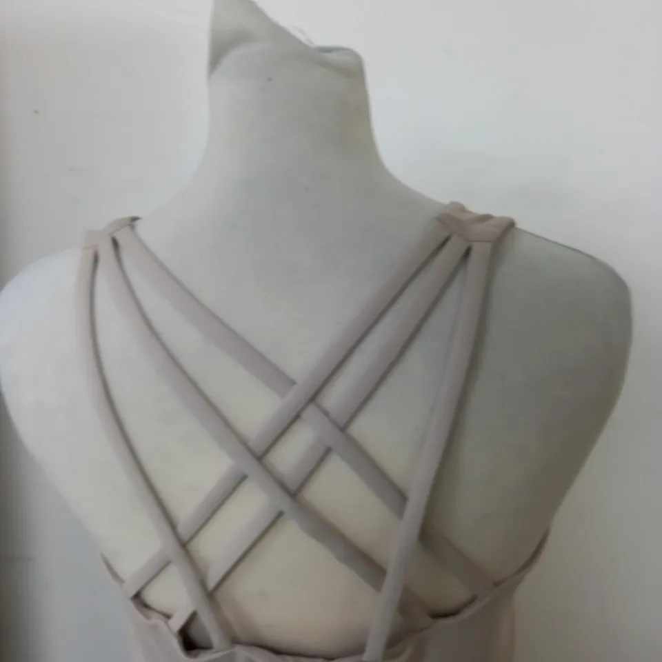 XL BODY SPORTS BRA NUDE