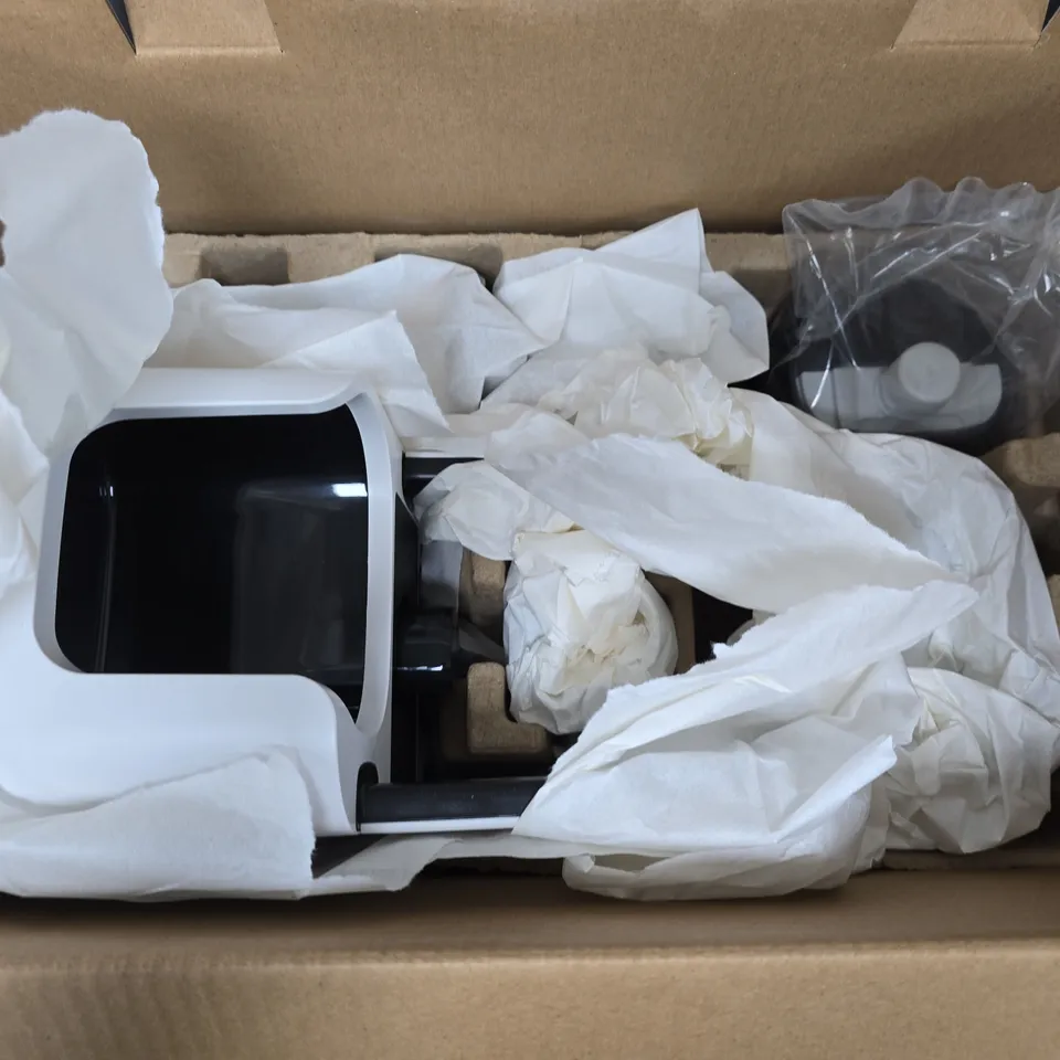 BOXED SHARK STRATOS STAINFORCE